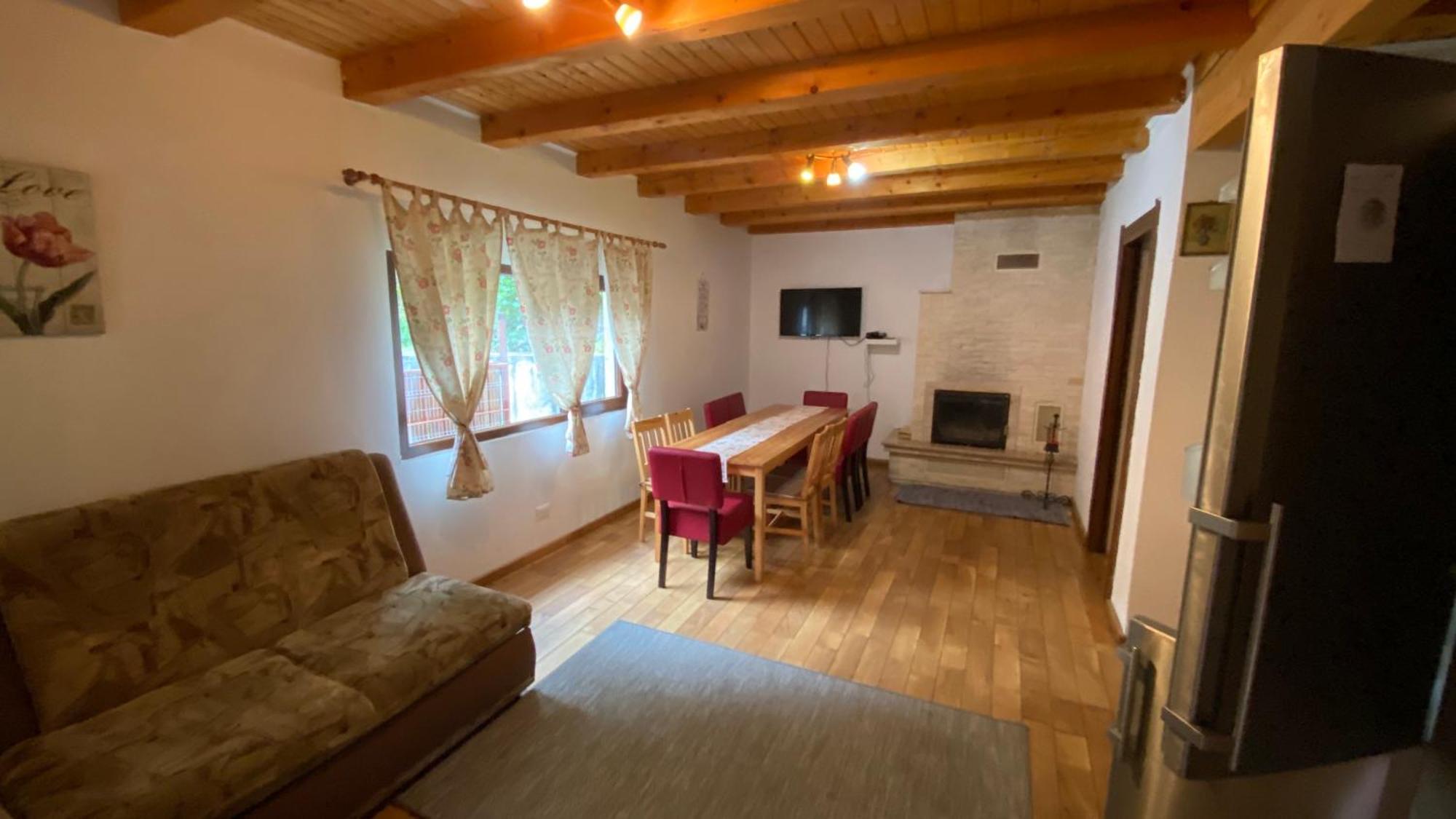 Vila Casuta Din Poiana Rau Sadului Exteriér fotografie